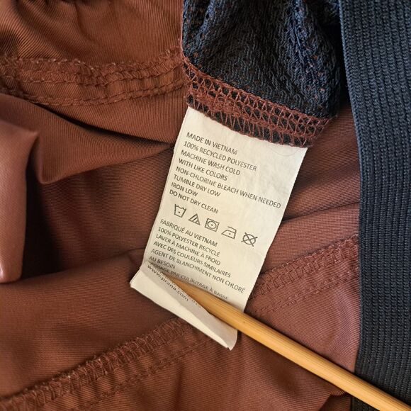 Prana Mojo Shorts Mens XL Red Rust Climbing Hiking Gym Yoga Quick Dry Outdoors - Picture 8 of 10